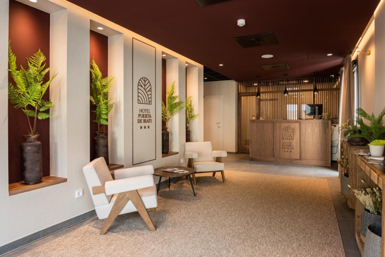 Silken Puerta De Irati Hotel โอชากาเบีย ภายนอก รูปภาพ